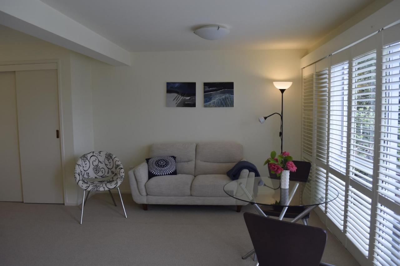 The Sails Apartment Ръсел Екстериор снимка